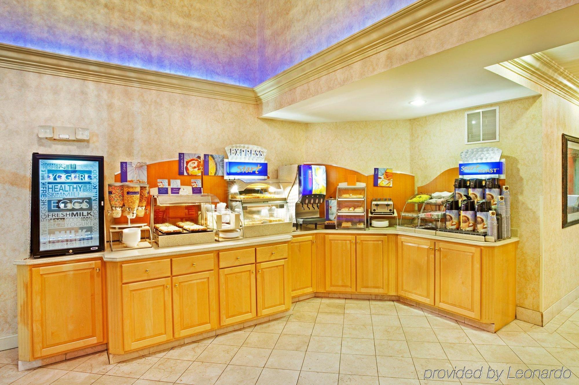 ฮอลิเดย์ อินน์ เอ็กซ์เพรส โฮเต็ล แอนด์ สวีท ลอนดอน ร้านอาหาร รูปภาพ